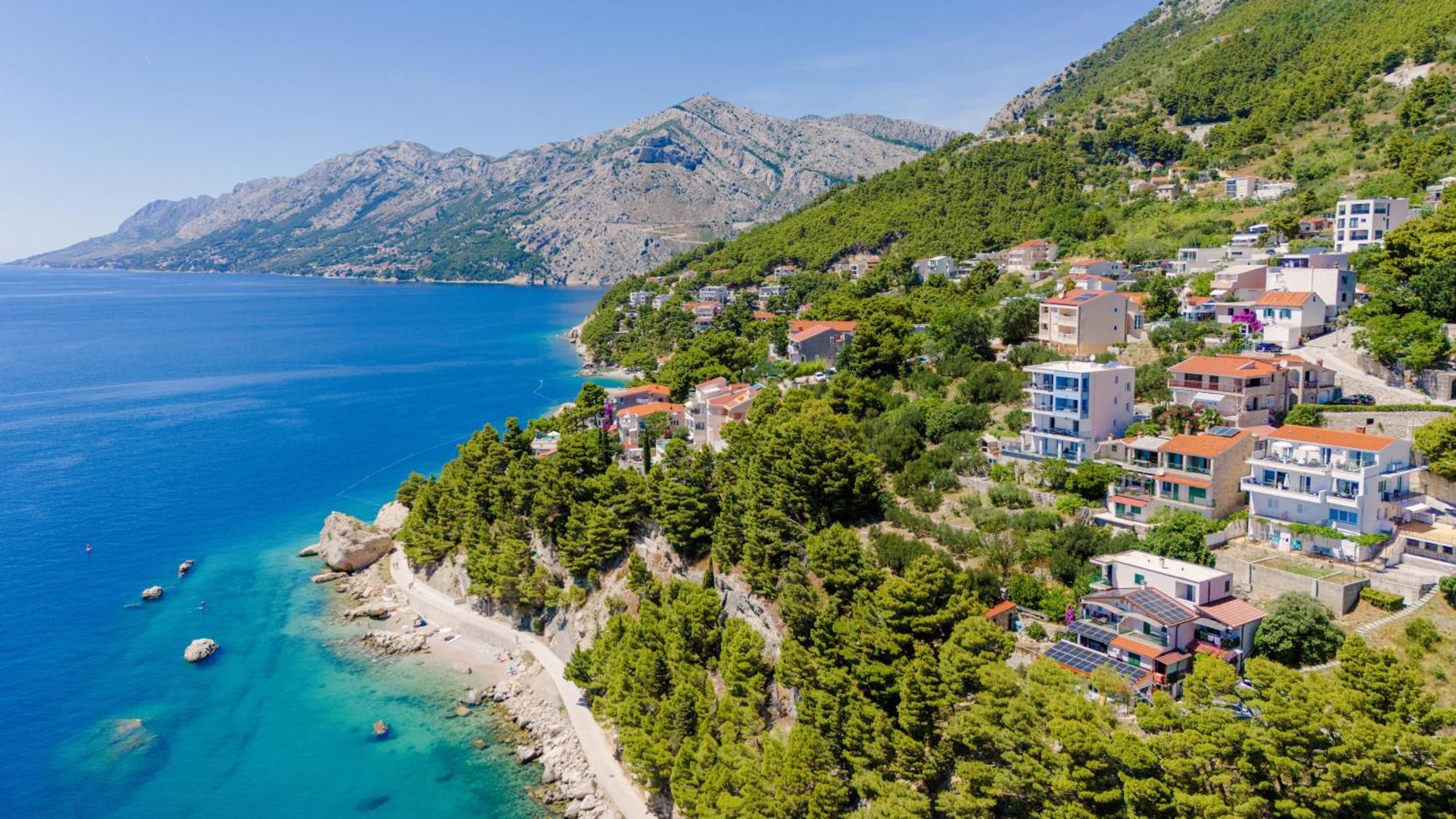 Seaview Apartments Nives 브렐라 외부 사진