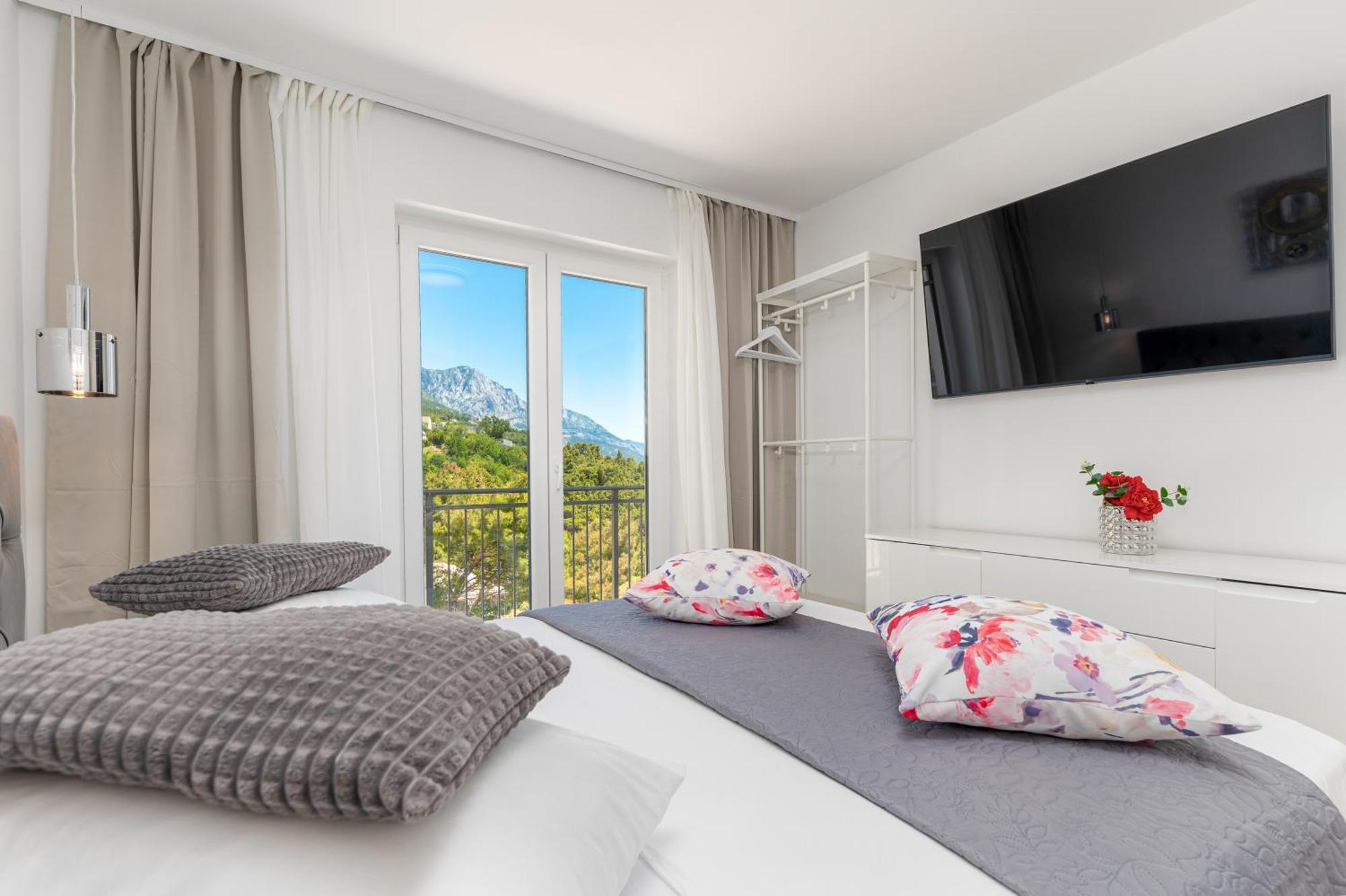 Seaview Apartments Nives 브렐라 외부 사진