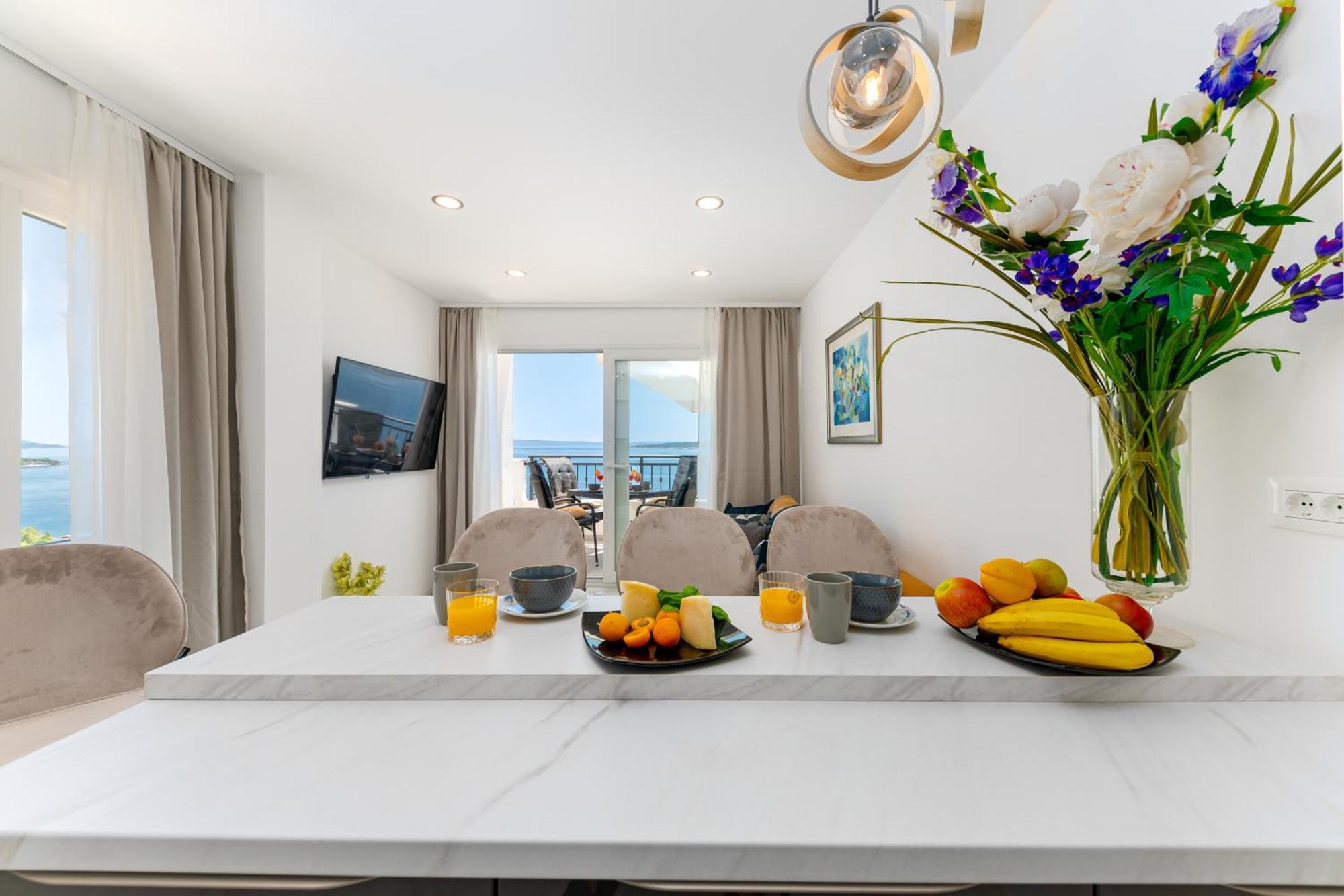 Seaview Apartments Nives 브렐라 외부 사진