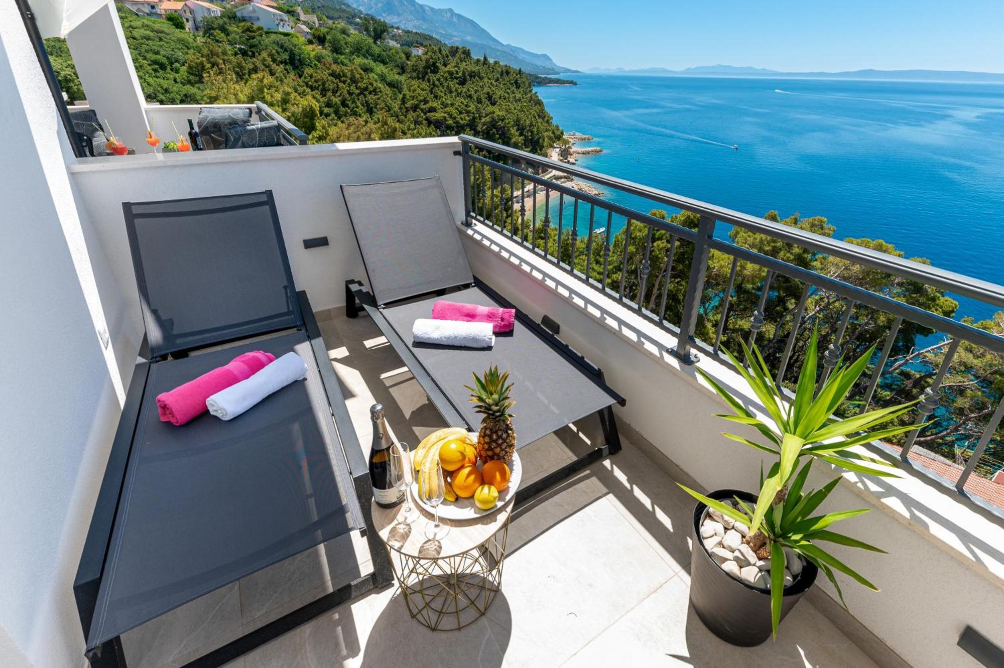 Seaview Apartments Nives 브렐라 외부 사진